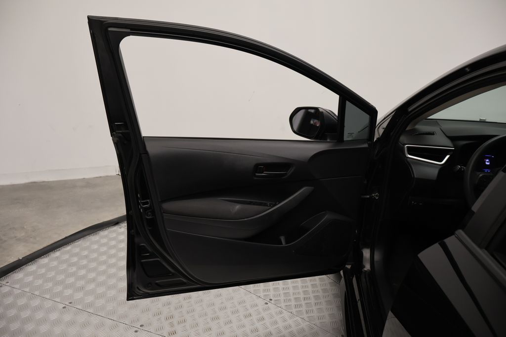 Thumbnail: 2023 Toyota Corolla - 16