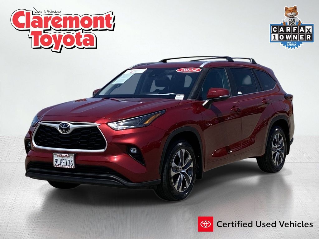 Red (Ruby Flare Pearl) 2024 Toyota Highlander XLE FWD SUV / Crossover Front-Wheel Drive 8-Speed Automatic