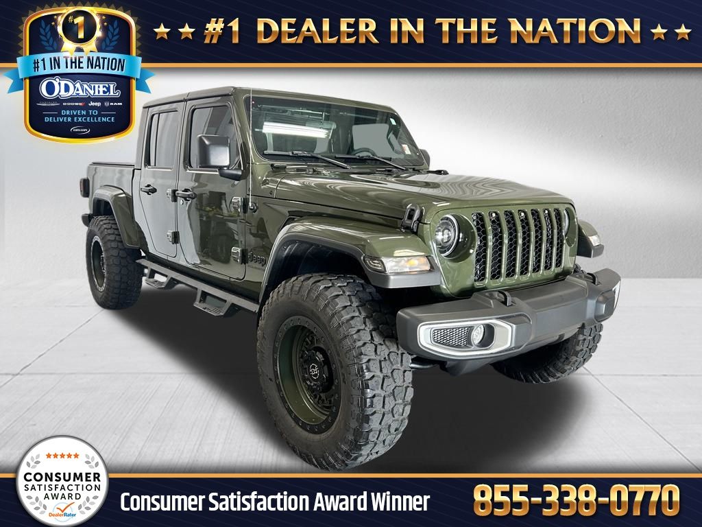 Sarge Green Clearcoat 2023 Jeep Gladiator Pickup Truck Four-Wheel Drive 8-Speed Automatic