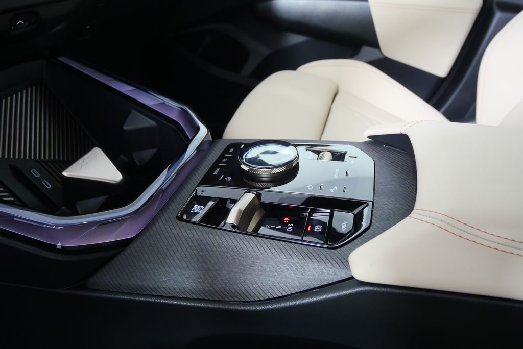 2025 BMW X3 3.0i 21
