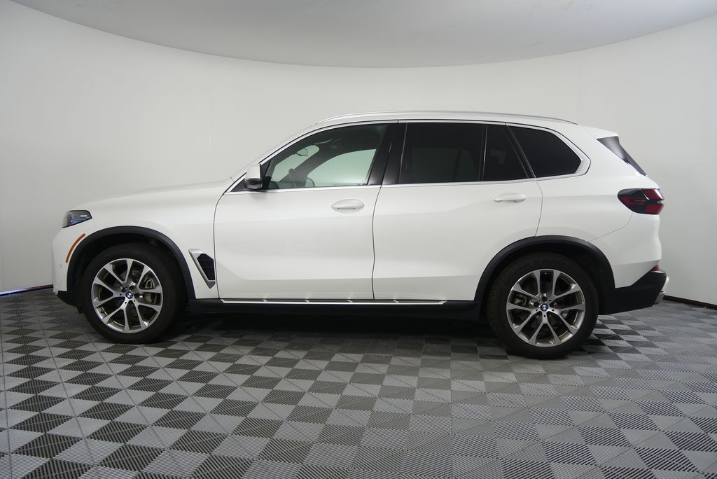 Thumbnail: 2025 BMW X5 - 6