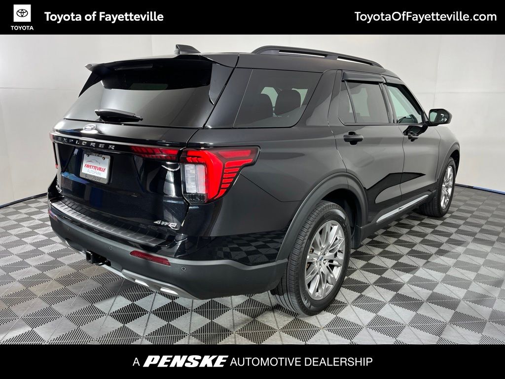 Thumbnail: 2025 Ford Explorer - 5