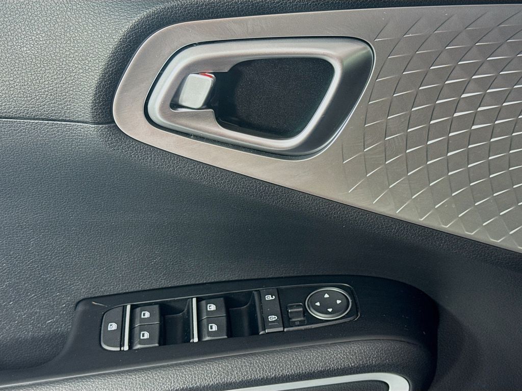 Used Car 2020 Kia Soul  X-line For Sale Under $15,000 In Austin, Texas