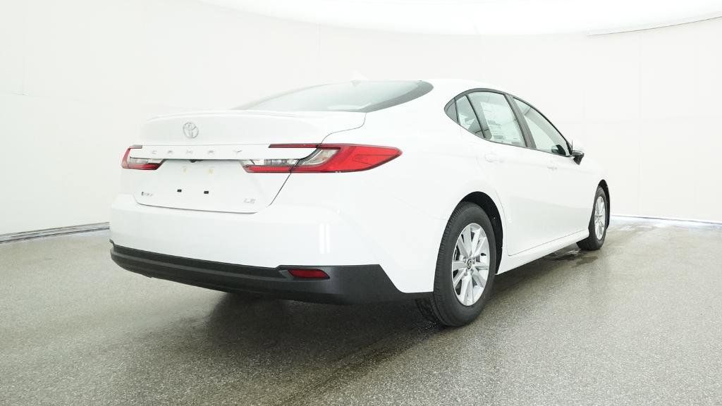 2025 Toyota Camry LE 12