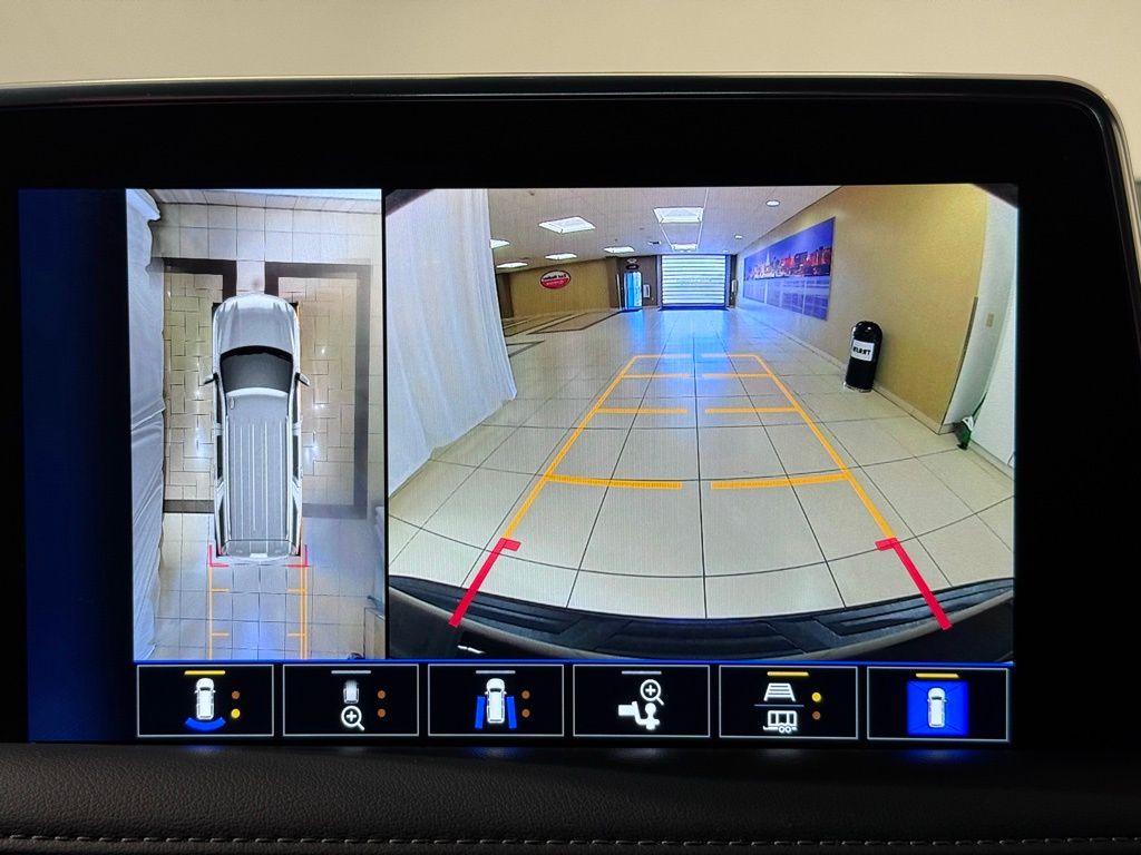 Thumbnail: 2022 Chevrolet Tahoe - 28