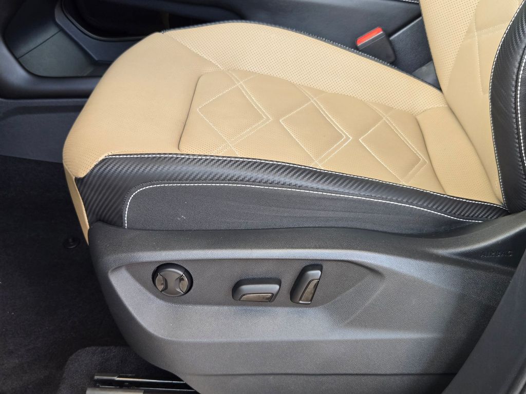 Used 2024 Volkswagen Atlas Cross Sport SUV