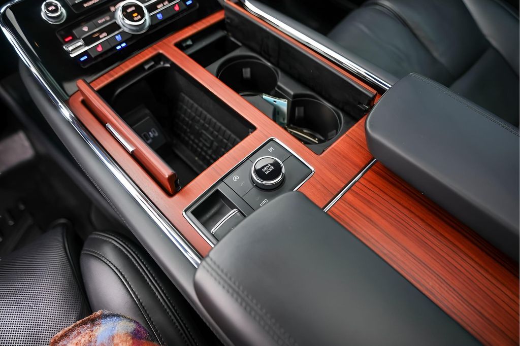 Used Car 2024 Lincoln Navigator L  L Reserve For Sale Under $70,000 In Austin, Texas