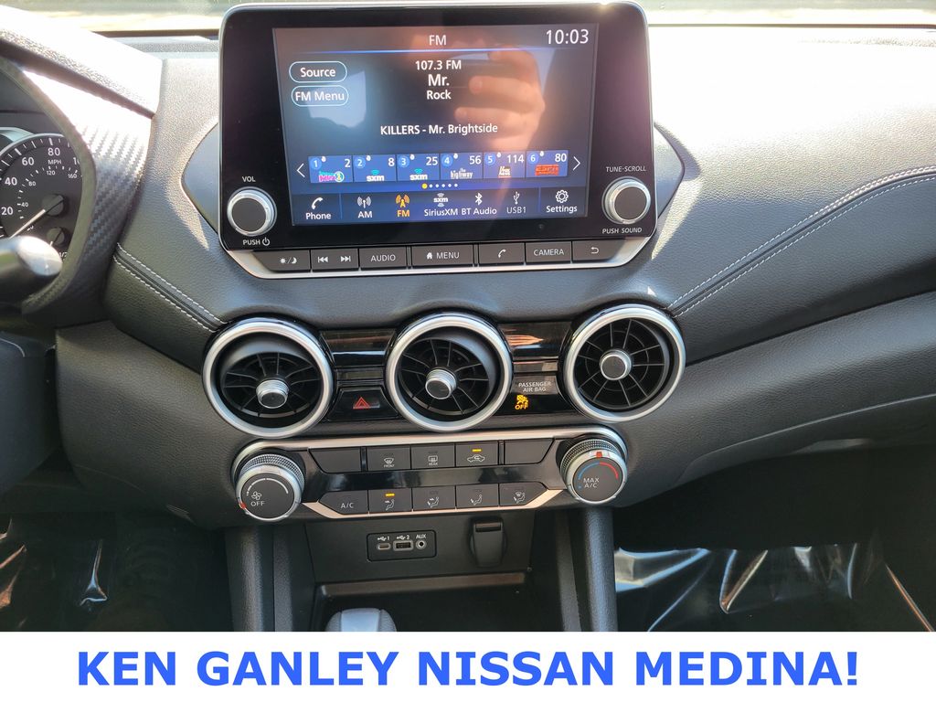 2023 Nissan Sentra SV photo
