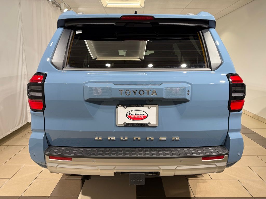 Thumbnail: 2026 Toyota 4Runner - 3