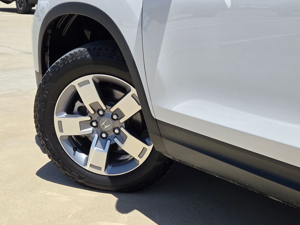 Used 2025 Honda Ridgeline Truck