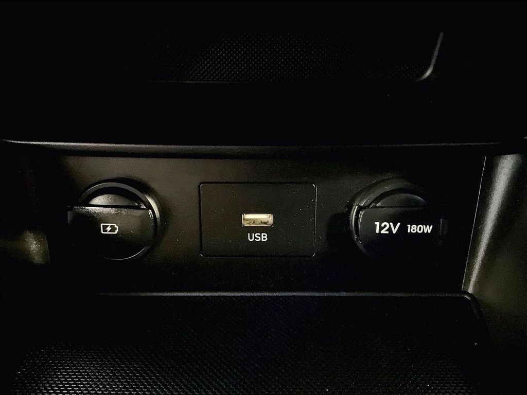 2022 Hyundai Kona — photo 27