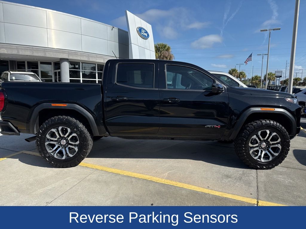 2024 GMC Canyon 4WD AT4