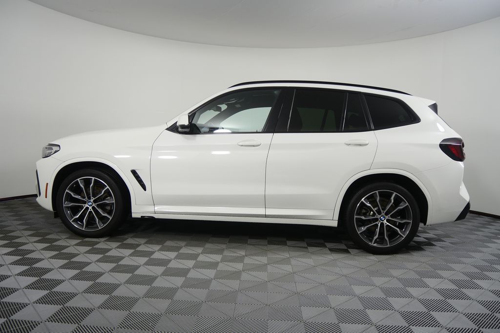 Thumbnail: 2022 BMW X3 - 6