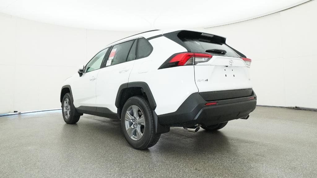 Thumbnail: 2025 Toyota RAV4 - 31