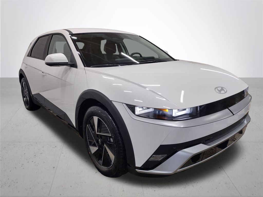 2026 Hyundai Ioniq 5 SEL photo 4