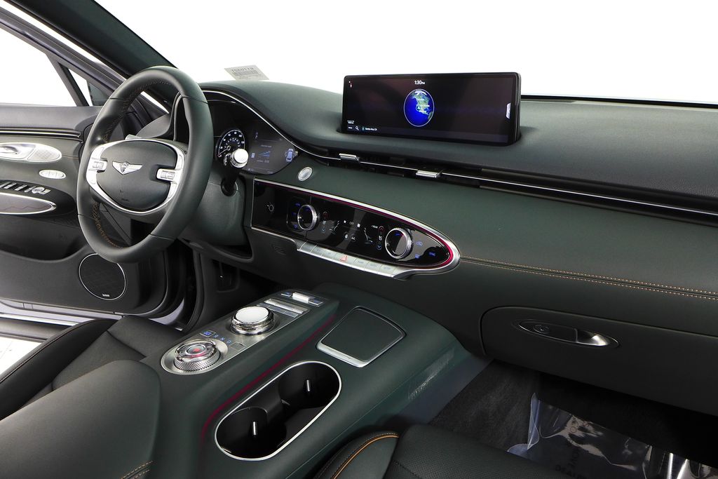 2023 Genesis GV70 2.5T 13
