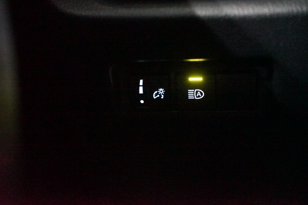 Thumbnail: 2024 Toyota RAV4 - 23