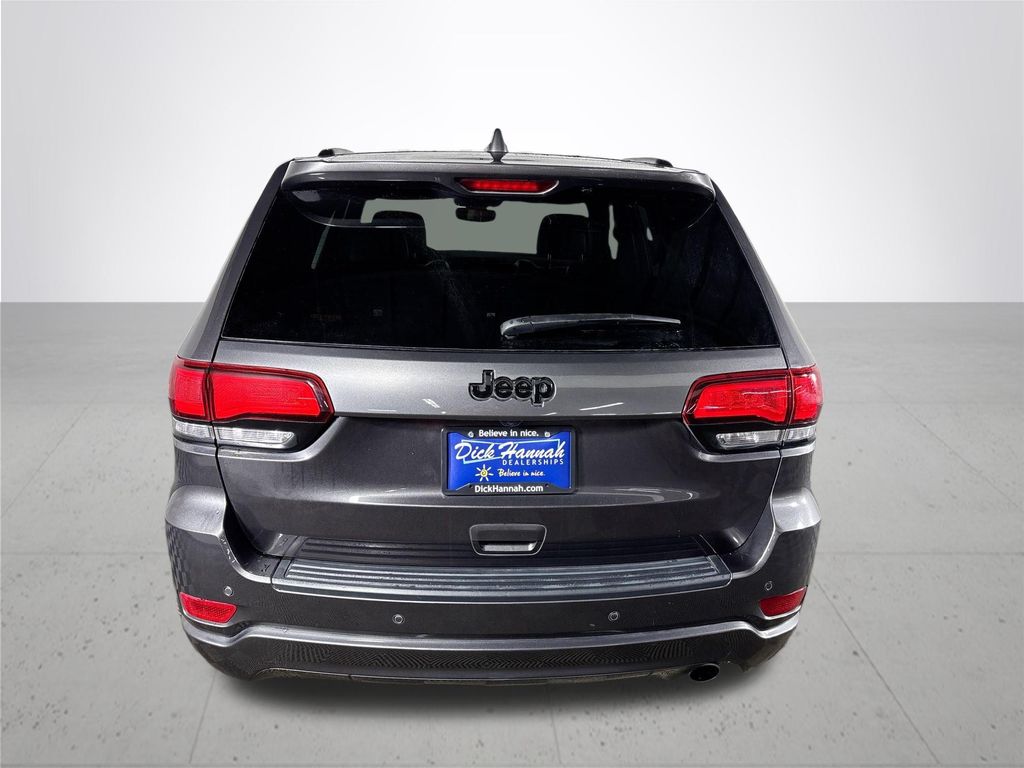 2020 Jeep Grand Cherokee Altitude