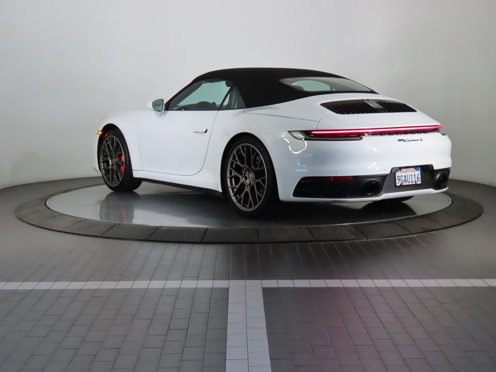 2023 Porsche 911 Carrera S 3