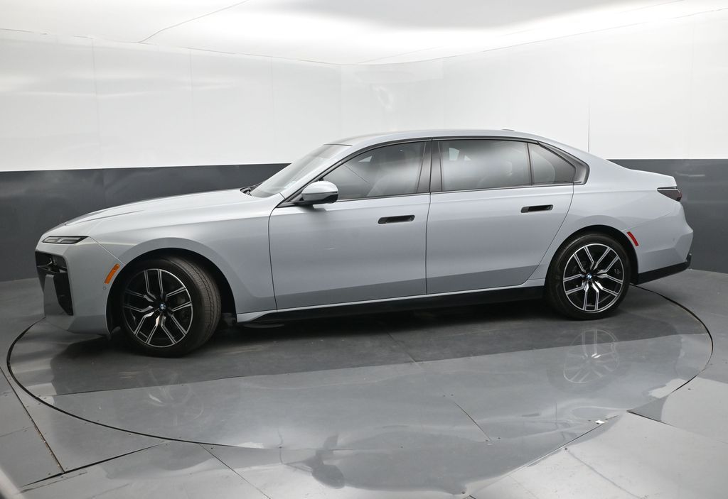 2024 BMW 760i xDrive