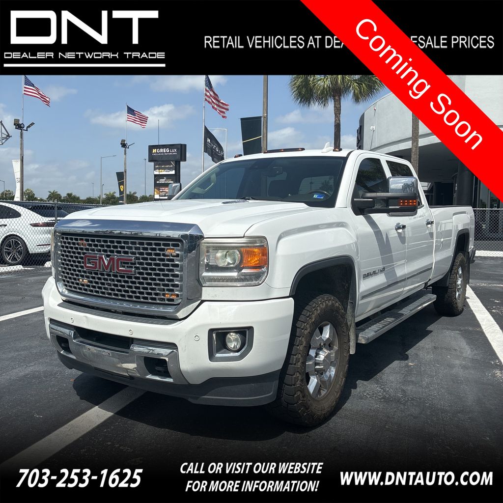 2016 GMC Sierra 3500HD Denali Crew Cab LB DRW 4WD