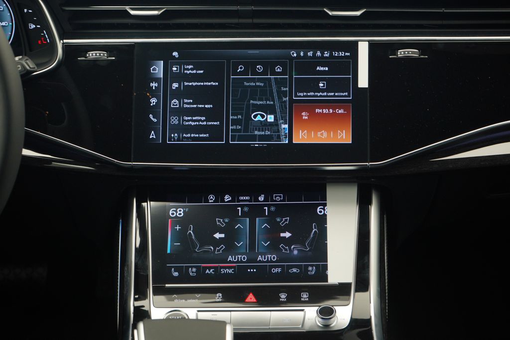 Thumbnail: 2026 Audi Q8 - 10