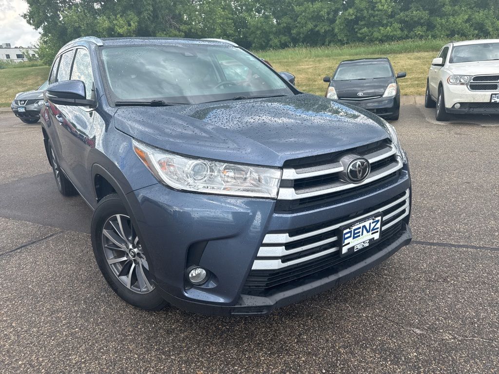 2017 Toyota Highlander XLE 4x4 V6's photo