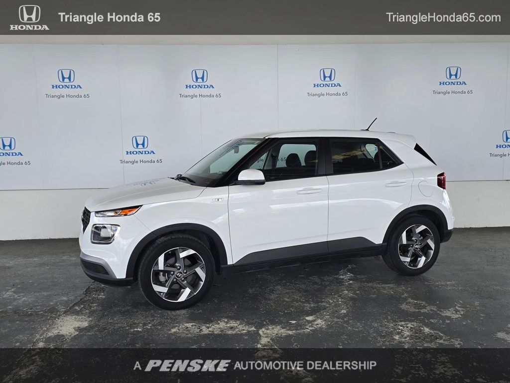 Thumbnail: 2025 Hyundai Venue - 1
