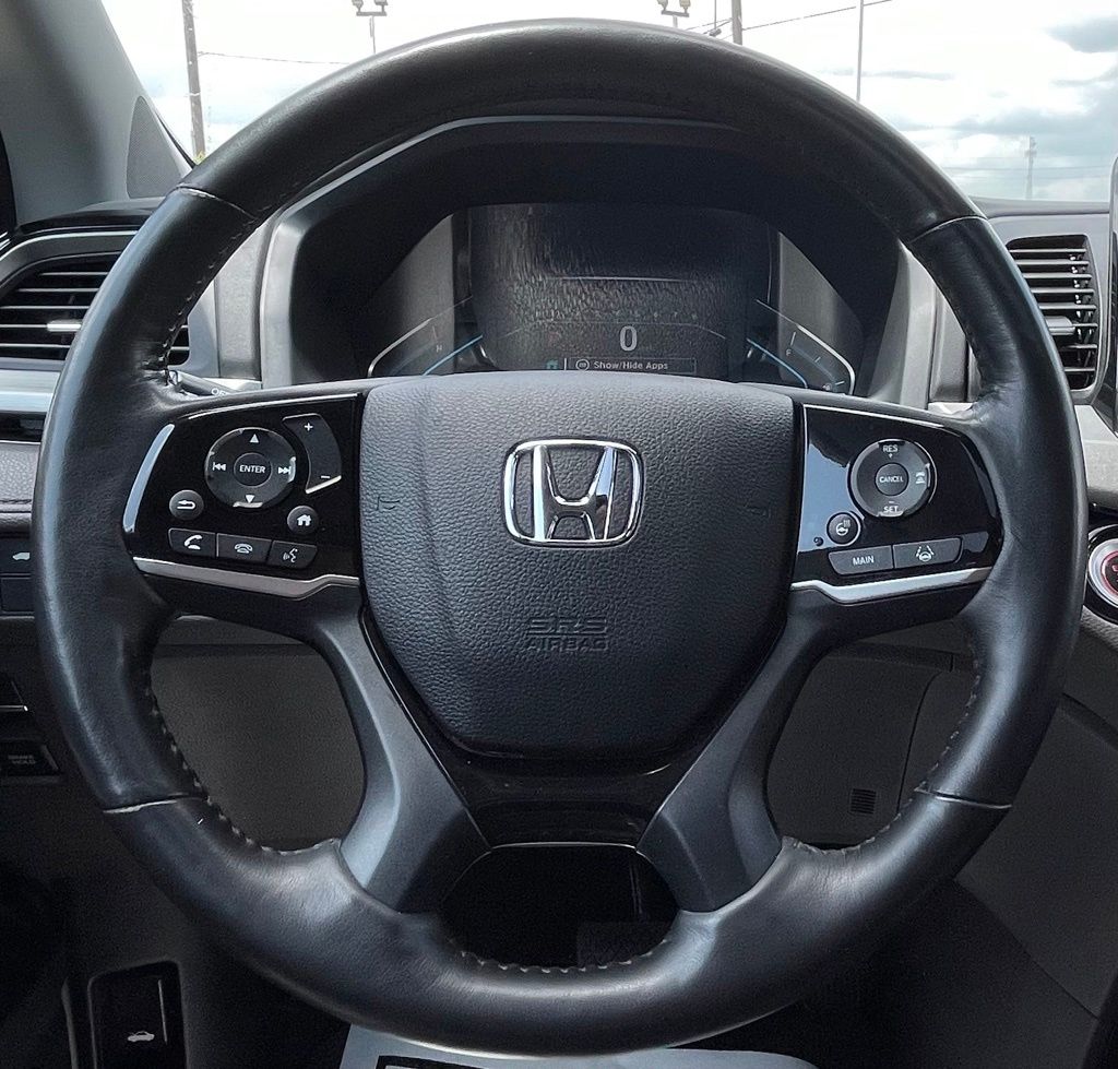 2018 Honda Odyssey Elite White at Community Honda