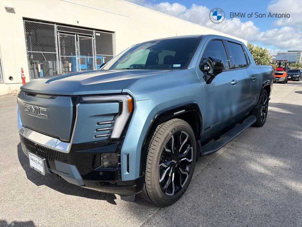 2025 GMC Sierra EV Denali Crew Cab (Extended Range) e4WD
