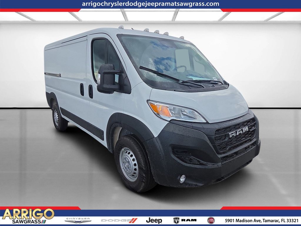 2026 RAM ProMaster 1500 Low Roof