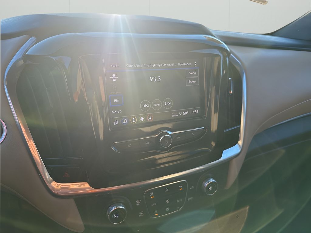 Used Car 2022 Chevrolet Traverse  Ls For Sale Under $25,000 In Austin, Texas