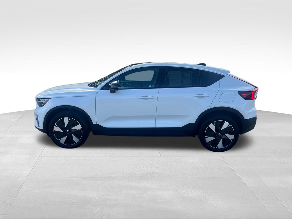 2024 Volvo C40