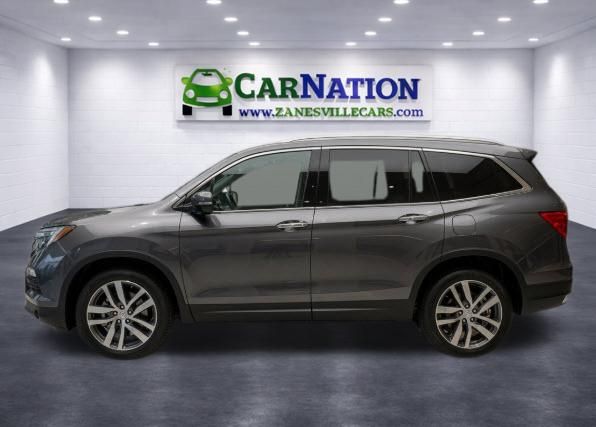2017 Honda Pilot Elite - Image 3