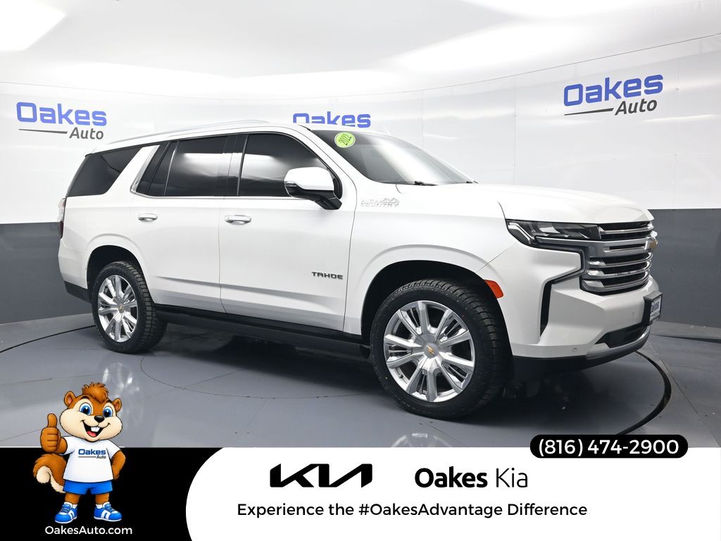 White (Iridescent Pearl Tricoat) 2022 Chevrolet Tahoe SUV / Crossover Four-Wheel Drive 