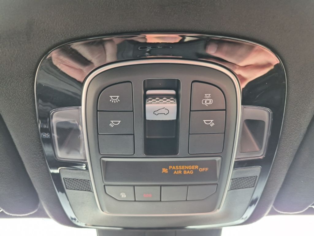 Used Car 2021 Hyundai Santa Fe  Calligraphy For Sale Under $25,000 In Austin, Texas