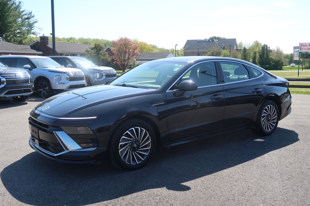 2025 Hyundai Sonata Hybrid SEL