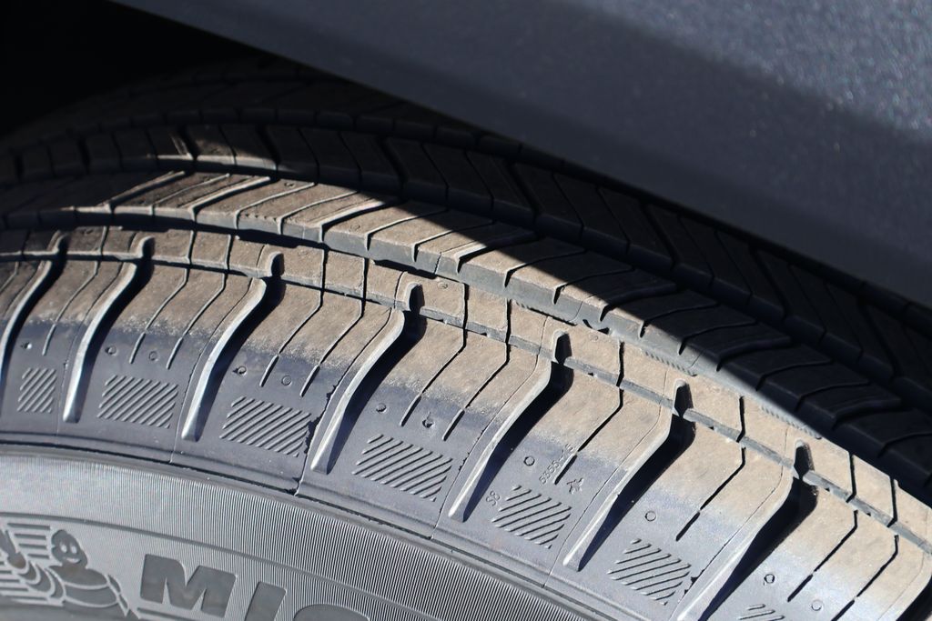 Thumbnail: 2026 Chevrolet Equinox - 12