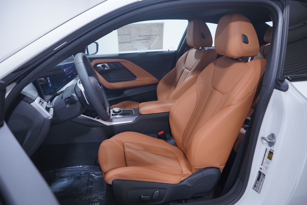 Thumbnail: 2025 BMW 2 Series - 7