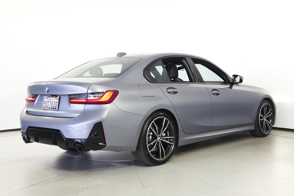 Thumbnail: 2023 BMW 3 Series - 7