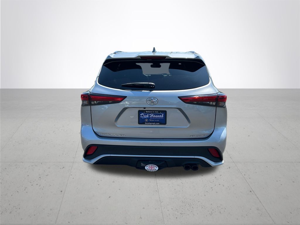 2021 Toyota Highlander XSE