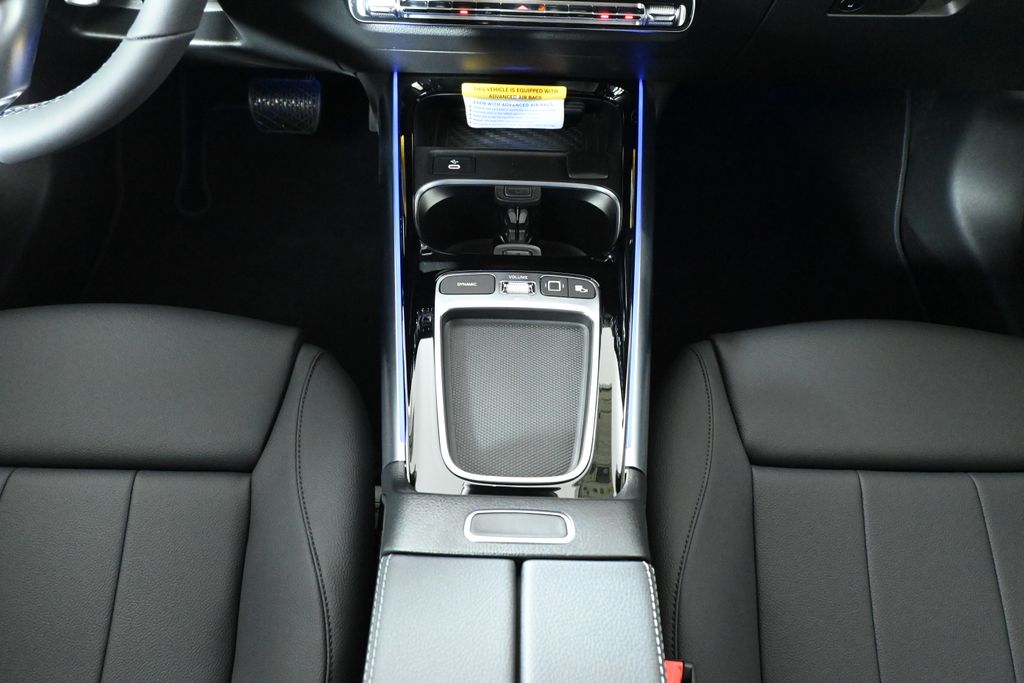 Thumbnail: 2025 Mercedes-Benz GLA - 19