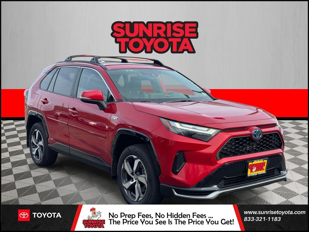 2023 Toyota RAV4 SE
