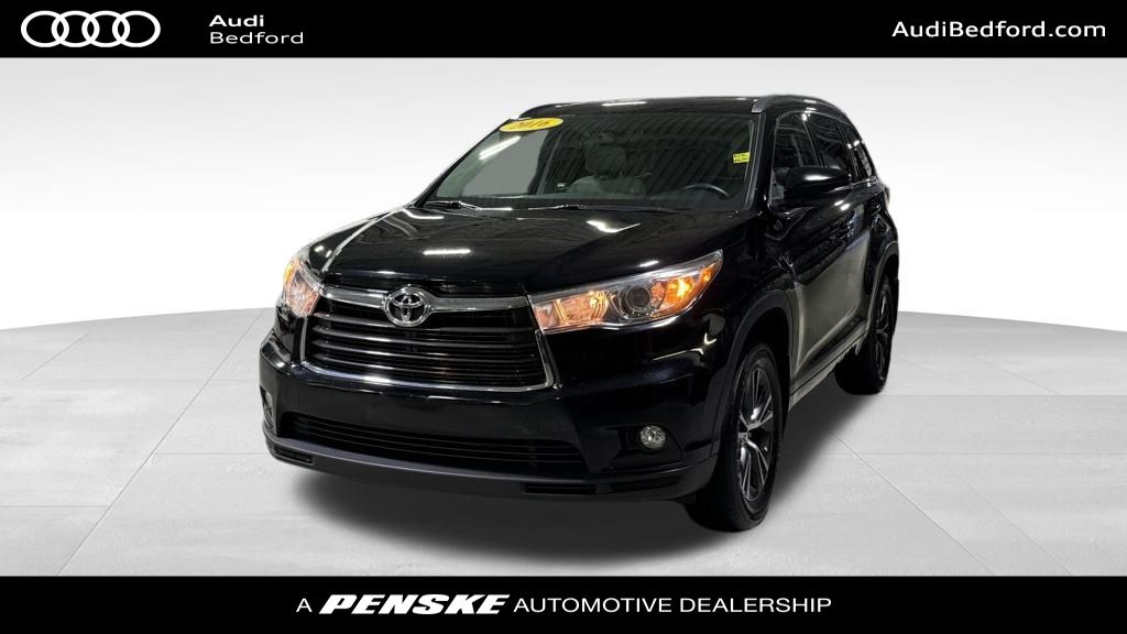 2016 Toyota Highlander XLE -
                Bedford, OH