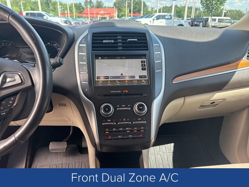2017 Lincoln MKC Select