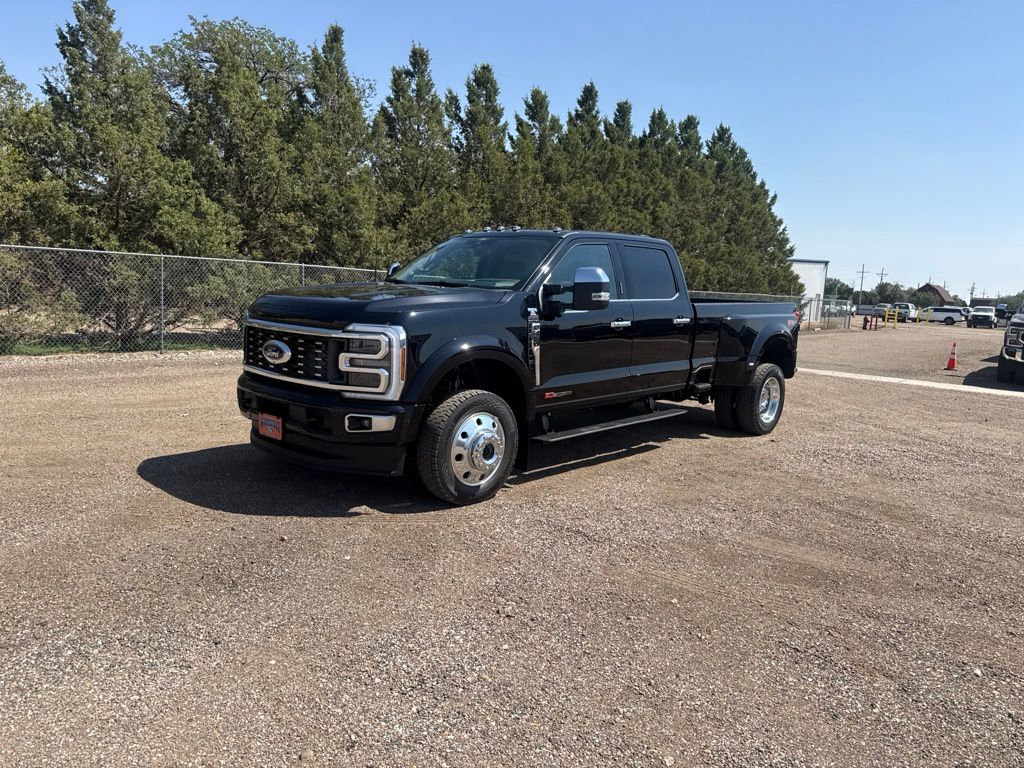 2026 Ford F-450SD Platinum