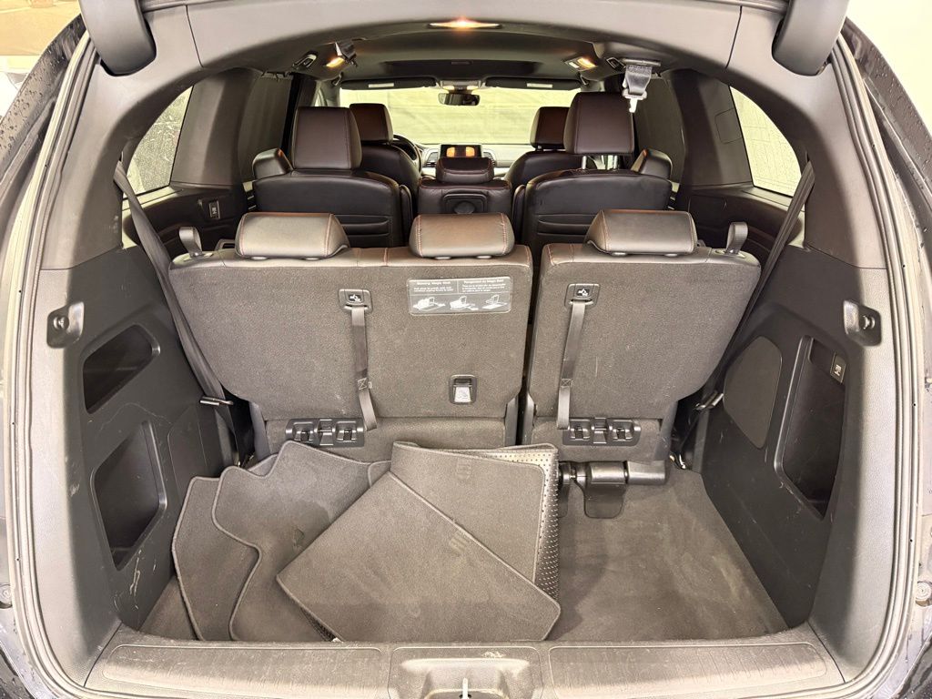 Thumbnail: 2023 Honda Odyssey - 23