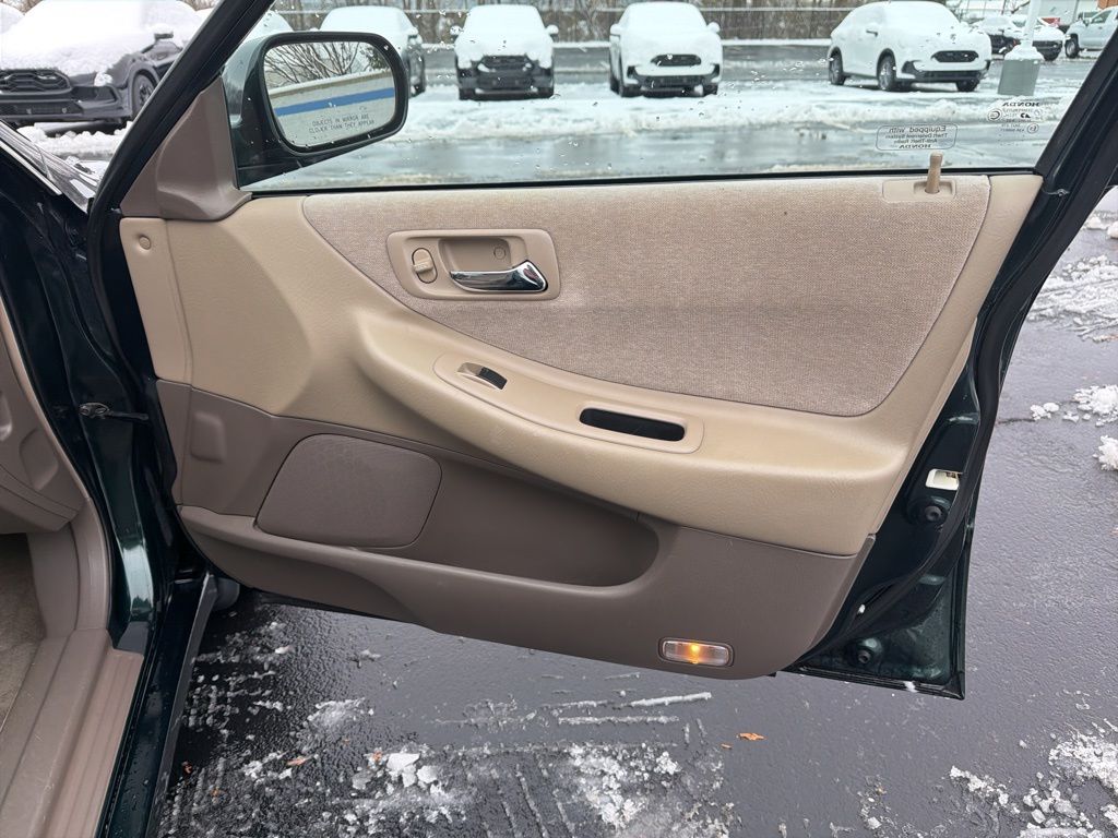 Thumbnail: 2000 Honda Accord - 25