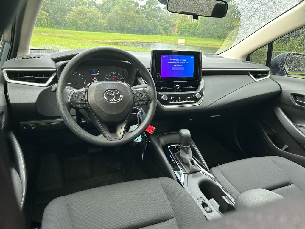 Thumbnail: 2024 Toyota Corolla - 12