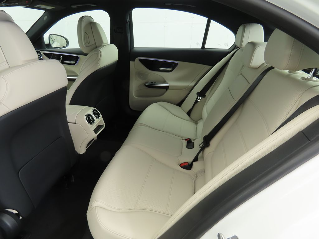 2025 Mercedes-Benz C-Class C 300 21